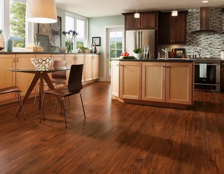 Ambiente con pavimento in laminato