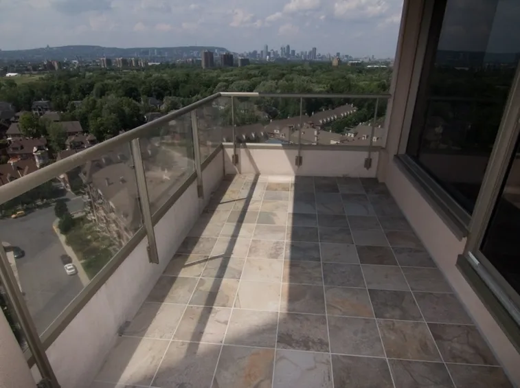 Balcone gress porcellanato