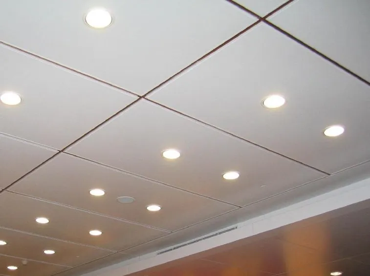 Pannelli controsoffitto luci