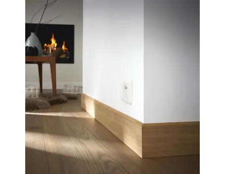 battiscopa in legno