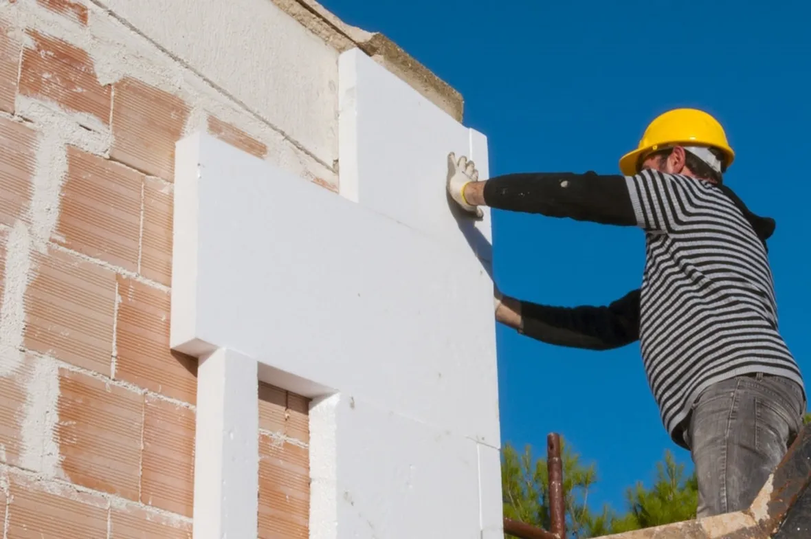 La posa del cappotto termico