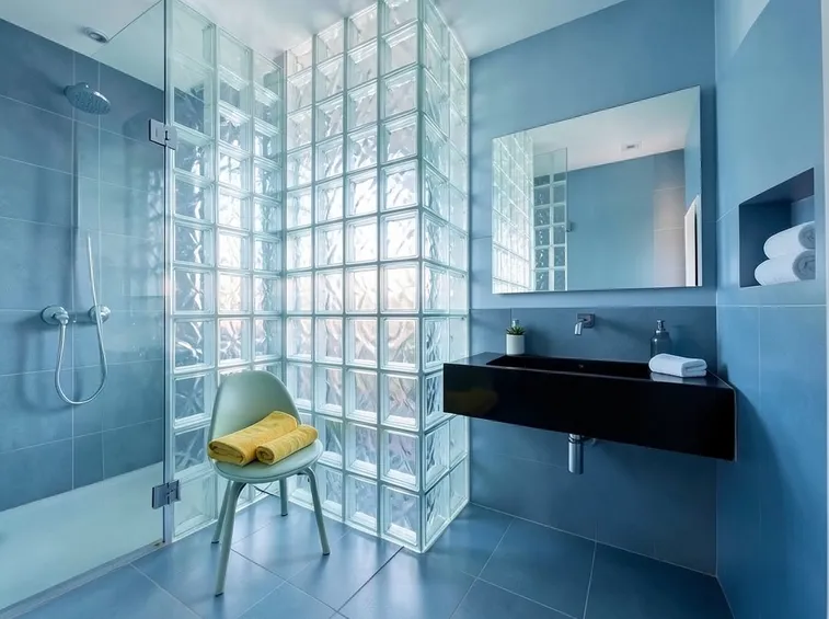Parete in vetrocemento per bagno