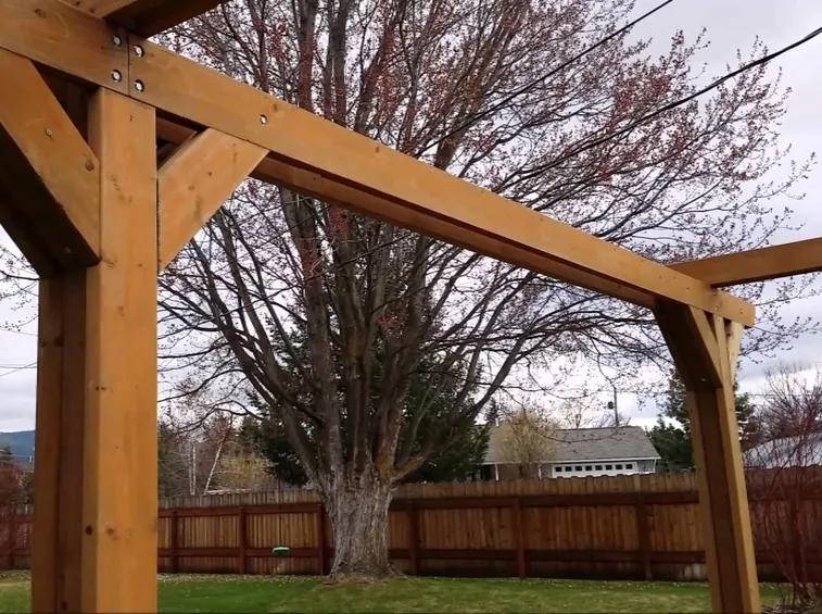 struttura in legno per tettoia