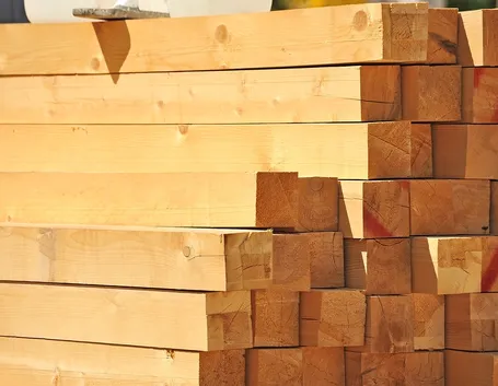 Tetto di travi di legno