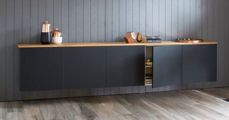 Credenza moderna sospesa