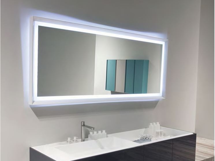 Specchio da bagno moderno