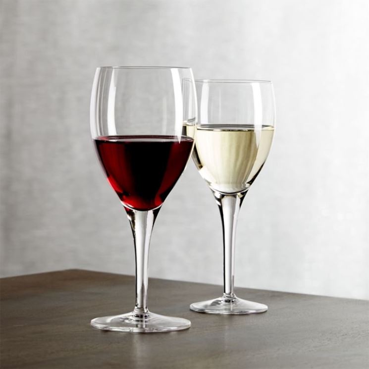 Calici per vino bianco e rosso
