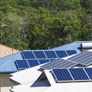 Pannelli fotovoltaici installazione sui tetti