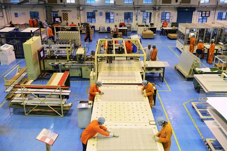 Impianto di produzione pannelli fotovoltaici