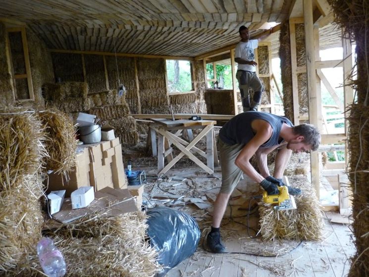 Lavoro in un ecovillaggio