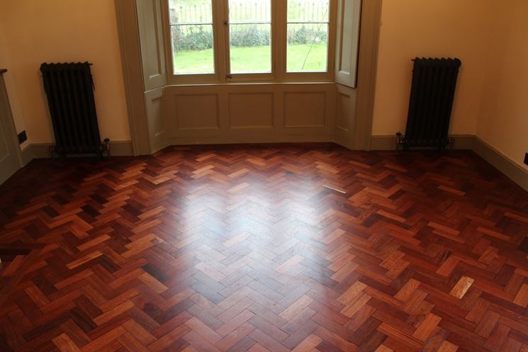 Parquet legno mogano