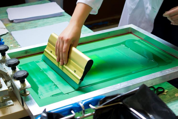 Operazione stampa maglietta