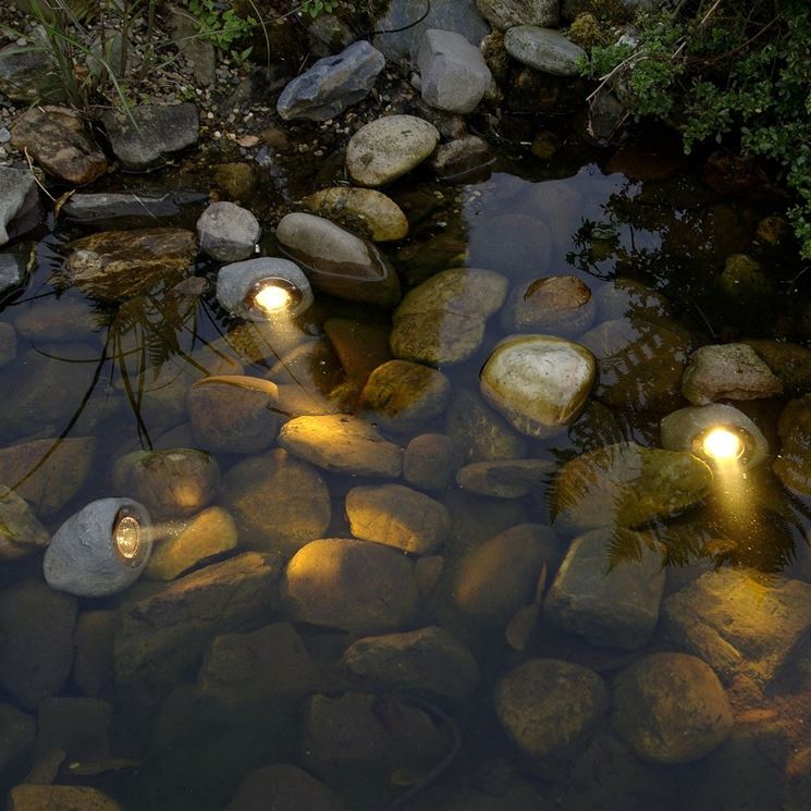 Luci da giardino ad immersione