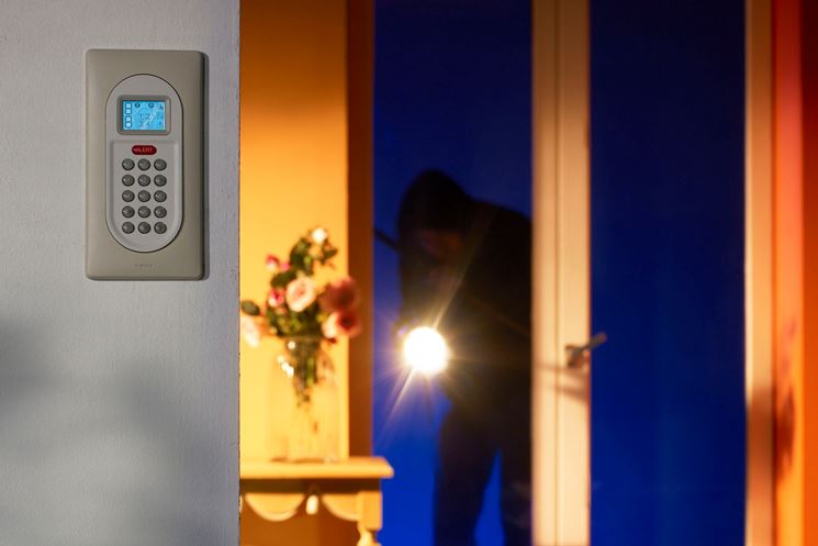 Sistema anti-intrusione