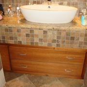 Esempio di bagno in muratura