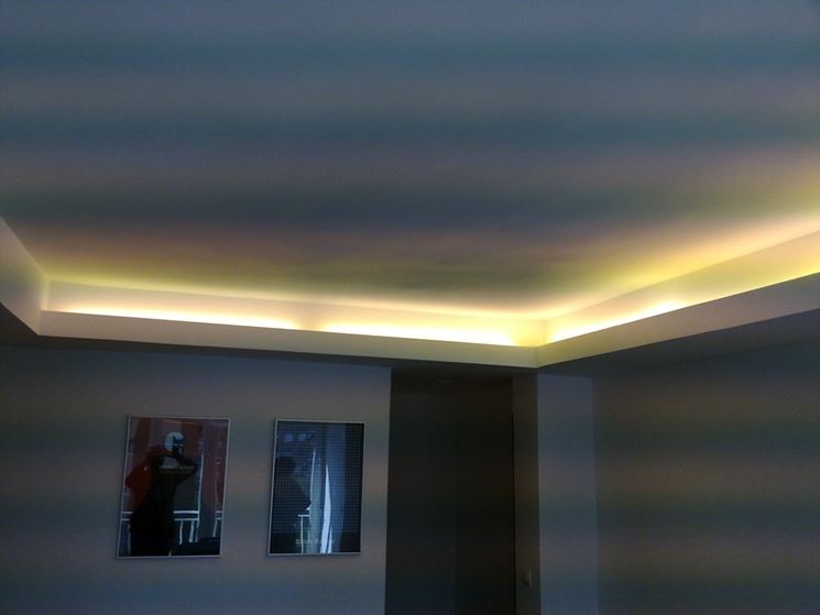 Cornice luce indiretta