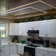 Soffitto con strisce led