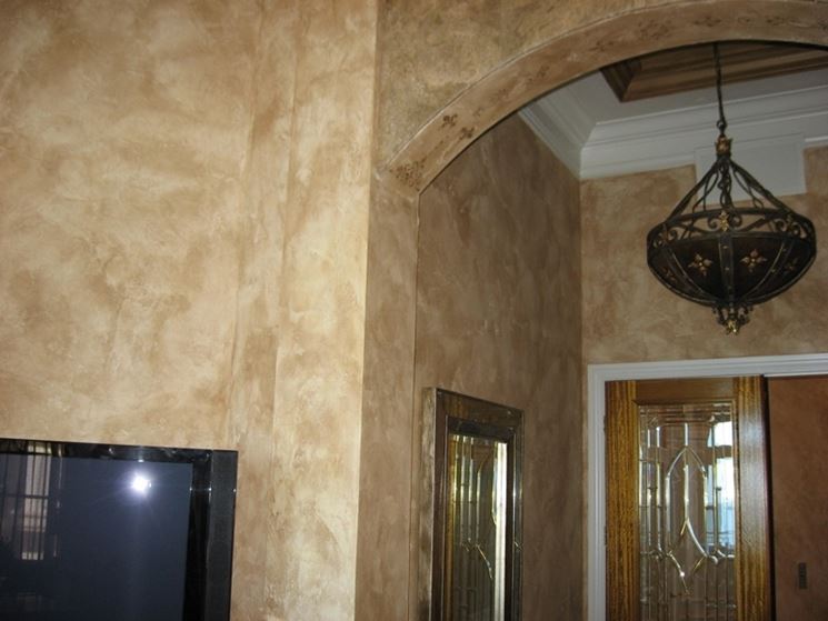 Parete con stucco veneziano