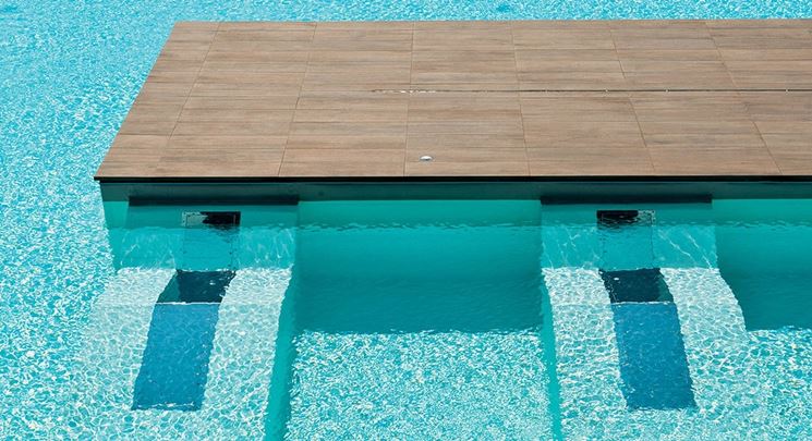 Tipologia di pavimentazione per piscine