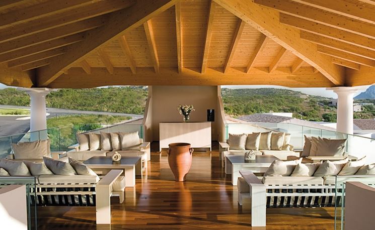 Copertura tetto in legno rivestimento tetto realizzare coperture ... Tetto in legno interno